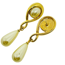 Load image into Gallery viewer, Vintage KJL KENNETH JAY LANE signed gold tone pearl designer drop earrings