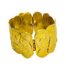 Load image into Gallery viewer, Vintage Lci LIZ CLAIBORNE signed gold tone seahorse massive designer bracelet
