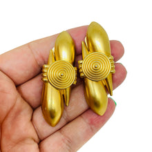 Load image into Gallery viewer, Vintage MONIES GERDA LYNGGAARD gold tone modernist designer clip on earrings
