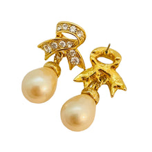 Load image into Gallery viewer, Vtg MARVELLA gold rhinestone pearl drop earrings designer runway