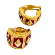 Load image into Gallery viewer, Vintage SWAROVSKI gold crystal enamel Etruscan designer runway clip on earrings