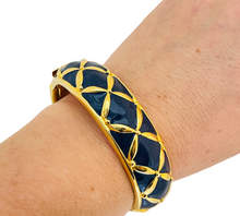 Load image into Gallery viewer, Vintage JOAN RIVERS gold navy enamel designer runway bangle bracelet
