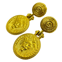 Load image into Gallery viewer, ANNE KLEIN vintage matte gold lions head designer runway clip on earrings
