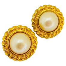 Load image into Gallery viewer, CAROLEE signed vintage gold pearl designer runway clip on earrings
