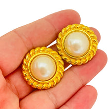 Load image into Gallery viewer, CAROLEE signed vintage gold pearl designer runway clip on earrings
