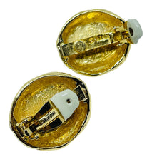 Load image into Gallery viewer, CINER signed vintage gold tone white glass designer clip on earrings
