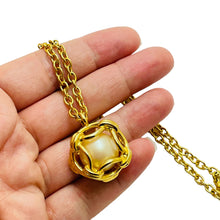 Load image into Gallery viewer, JOAN RIVERS gold pearl pendant designer runway necklace
