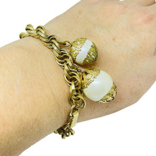 Load image into Gallery viewer, JUDY LEE vintage gold tone dangle faux pearls chain designer bracelet
