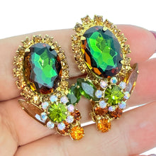 Load image into Gallery viewer, JULIANA DELIZZA ELSTER gold tone green amber glass designer clip on earrings
