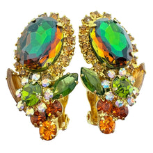 Load image into Gallery viewer, JULIANA DELIZZA ELSTER gold tone green amber glass designer clip on earrings
