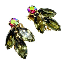 Load image into Gallery viewer, JULIANA DELIZZA ELSTER gold tone navette glass stones designer clip on earrings
