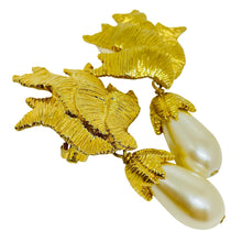Load image into Gallery viewer, LES BERNARD vintage gold tone pearl massive designer clip on earrings
