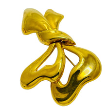 Load image into Gallery viewer, MONET signed gold tone designer brooch
