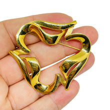 Load image into Gallery viewer, MONET signed vintage gold tone designer brooch
