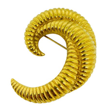 Load image into Gallery viewer, MONET signed vintage gold tone swirl designer brooch

