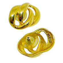 Load image into Gallery viewer, NAPIER signed vintage gold tone classic chain designer pierced earrings
