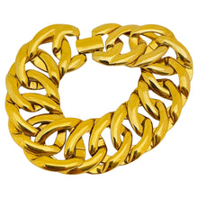 Load image into Gallery viewer, NAPIER signed vintage gold tone massive chain link designer bracelet

