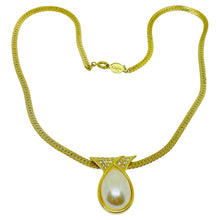 Load image into Gallery viewer, NAPIER signed vintage gold tone pearl rhinestones designer chain necklace
