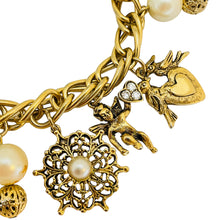 Load image into Gallery viewer, Vintage gold tone pearl charm chain link bracelet
