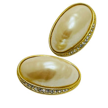 Load image into Gallery viewer, RICHELIEU signed gold pearl crystal huge designer runway clip on earrings
