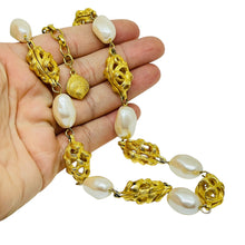Load image into Gallery viewer, RICHELIEU signed vintage gold faux pearl designer necklace
