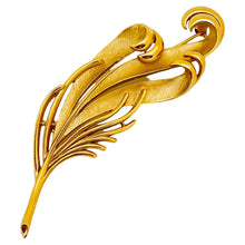 Load image into Gallery viewer, TRIFARI crown signed gold designer brooch
