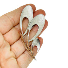 Load image into Gallery viewer, TRIFARI crown signed vintage silver tone designer brooch
