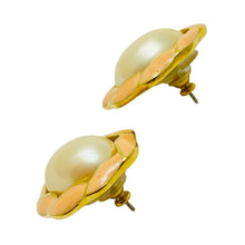 Load image into Gallery viewer, TRIFARI signed gold enamel pearl designer earrings
