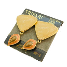 Load image into Gallery viewer, TRIFARI signed vintage gold tone enamel designer dangle earrings
