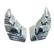 Load image into Gallery viewer, TRIFARI signed vintage silver tone leaf designer clip on earrings
