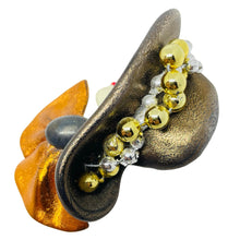 Load image into Gallery viewer, Vintage 80's flapper art deco style ladies face designer pin brooch
