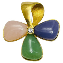 Load image into Gallery viewer, Vintage AVON signed flower pendant necklace
