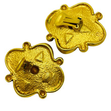 Load image into Gallery viewer, Vintage BEN AMUN signed massive etruscan matte gold designer clip on earrings
