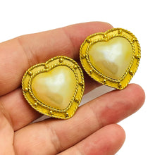 Load image into Gallery viewer, Vintage CAROLEE signed gold tone faux pearl designer clip on earrings
