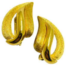Load image into Gallery viewer, Vintage CHRISTIAN DIOR gold plated designer runway clip on earrings
