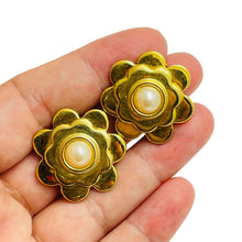 Load image into Gallery viewer, Vintage JOAN RIVERS signed matte gold pearl designer clip on earrings
