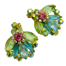 Load image into Gallery viewer, Vintage JULIANA DeLIZZA ELSTER gold navette glass designer clip on earrings
