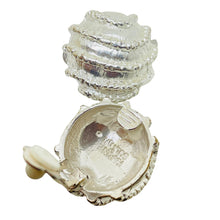 Load image into Gallery viewer, Vintage KARINE SULTAN silver tone designer clip on earrings
