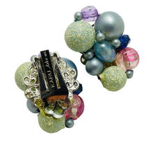 Load image into Gallery viewer, Vintage KARU signed beaded cluster clip on earrings
