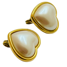 Load image into Gallery viewer, Vintage MONET gold pearl heart clip on earrings
