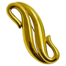 Load image into Gallery viewer, Vintage MONET signed gold tone designer brooch
