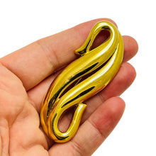 Load image into Gallery viewer, Vintage MONET signed gold tone designer brooch
