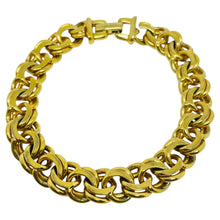 Load image into Gallery viewer, Vintage MONET signed gold tone designer chain bracelet
