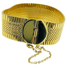 Load image into Gallery viewer, Vintage NAPIER signed plated designer bracelet
