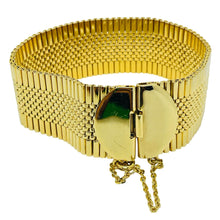 Load image into Gallery viewer, Vintage NAPIER signed plated designer bracelet
