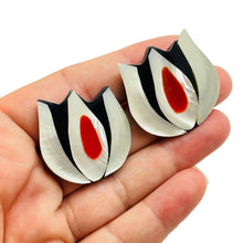 Load image into Gallery viewer, Vintage artisan unique flower earrings

