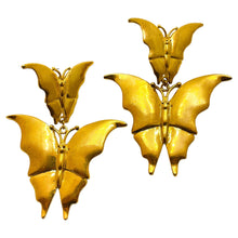 Load image into Gallery viewer, Vintage gold butterfly clip on designer earrings
