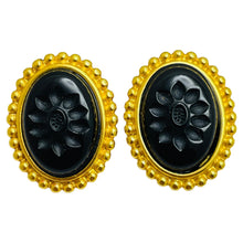 Load image into Gallery viewer, Vintage gold glass flower designer runway clip on earrings
