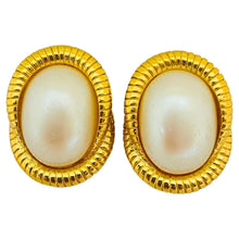 Load image into Gallery viewer, Vintage gold pearl designer pierced earrings
