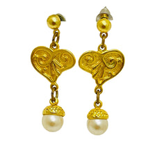 Load image into Gallery viewer, Vintage gold pearl eteuscan dangle heart designer earrings
